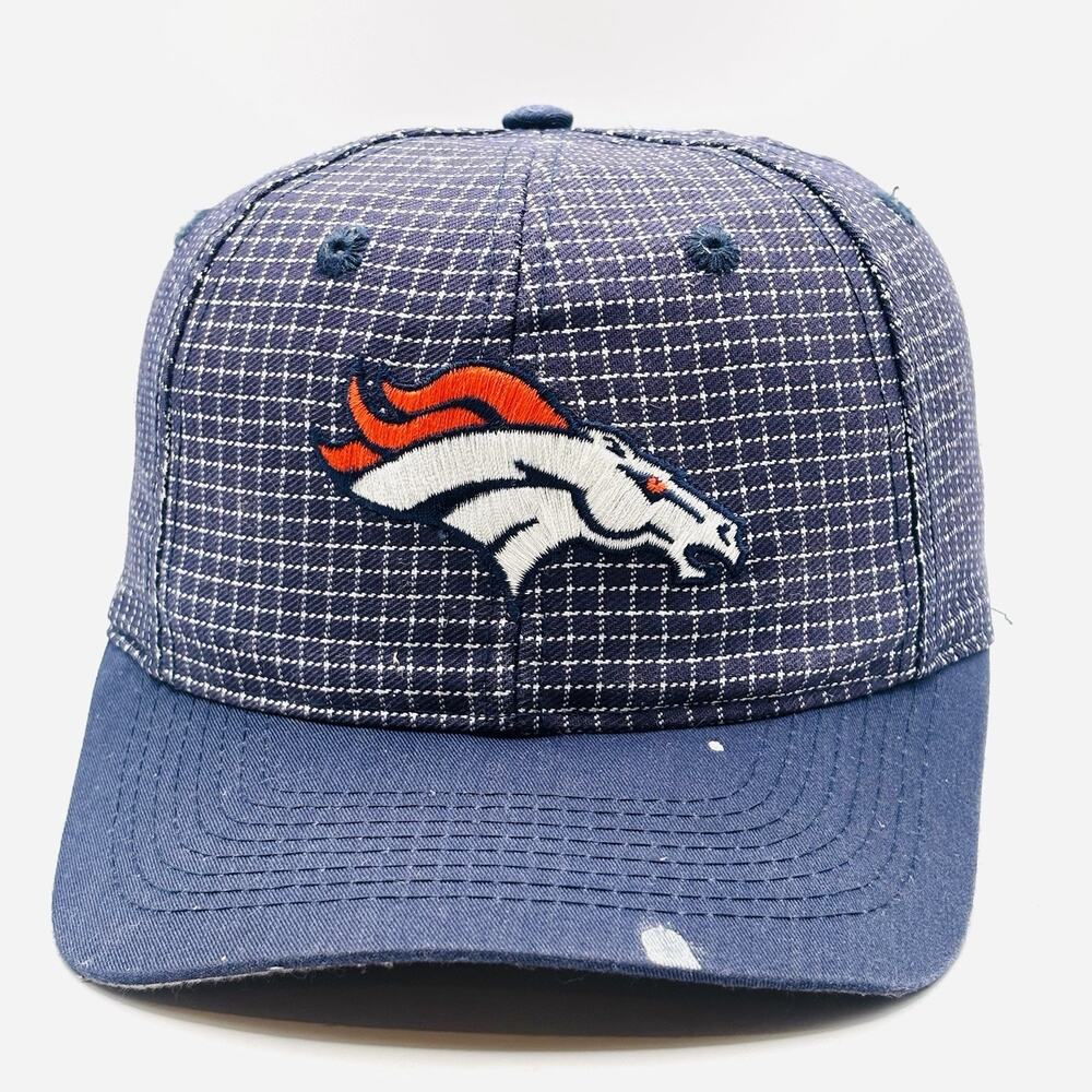 VTG Denver Broncos Snapback hat Logo 7 Grid NFL Football Cap OSFA 1990s